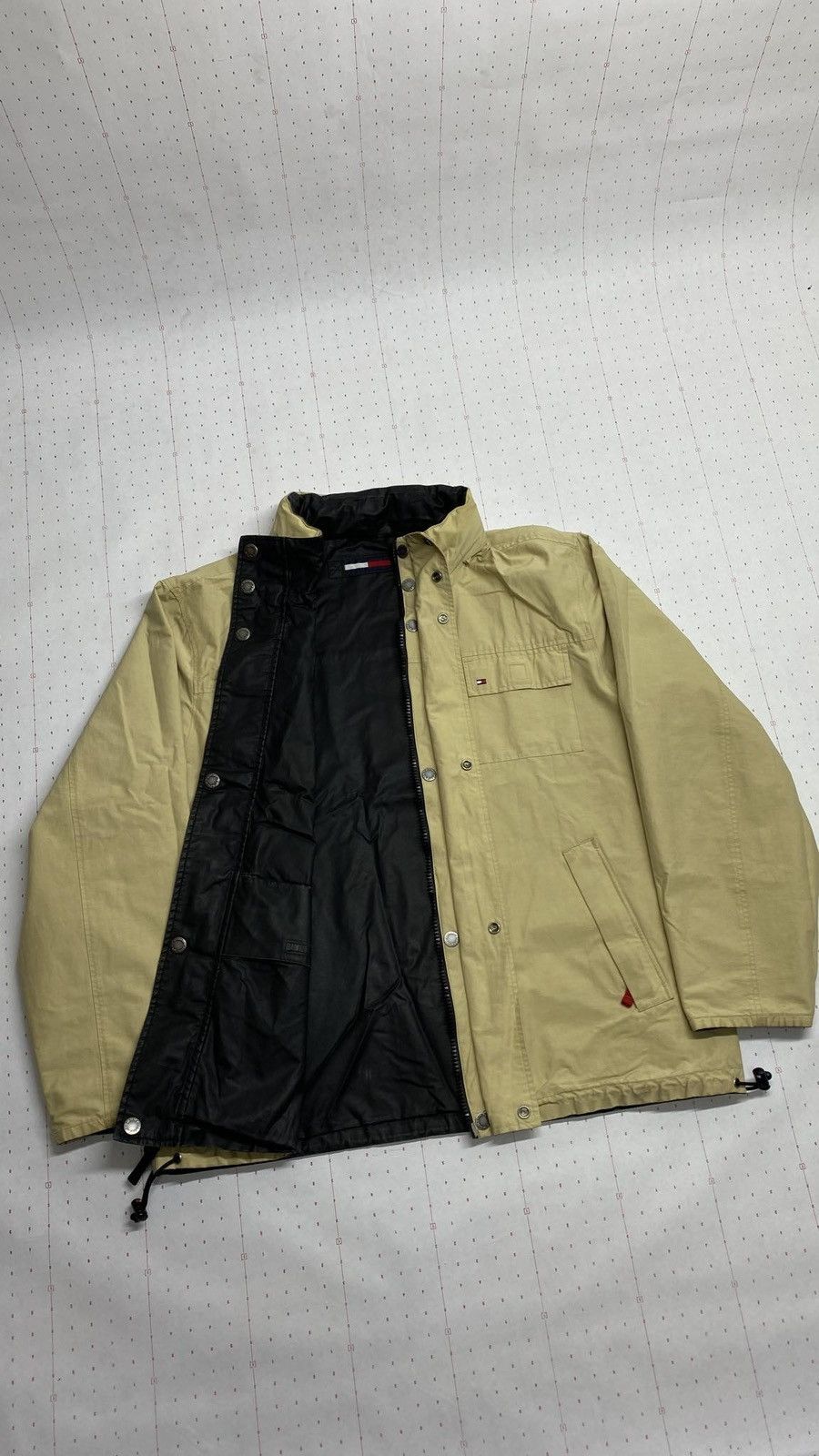 Tommy Hilfiger × Vintage ➕ vintage y2k Tommy Hilfiger reversible cargo jacket Size US XL / EU 56 / 4 - 9 Thumbnail