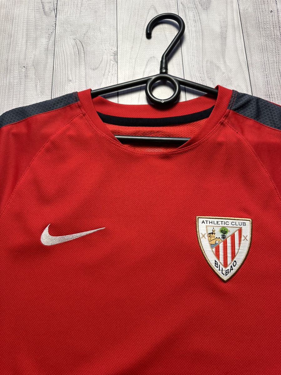 Vintage Vintage Nike Athletic Bilbao soccer jersey size m Size US M / EU 48-50 / 2 - 3 Thumbnail