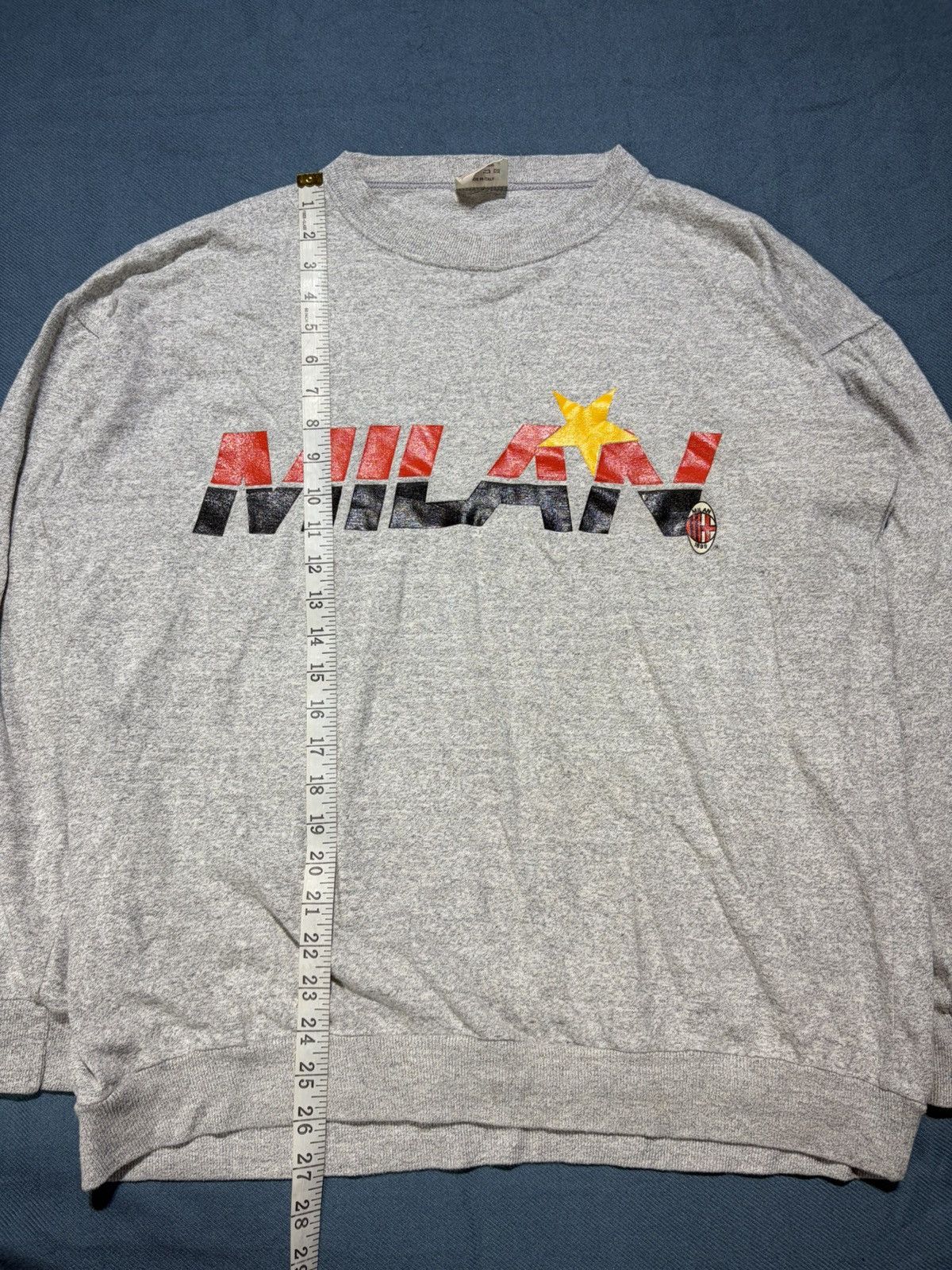 Vintage 1990s Basic Sportswear AC Milan Serie A Classic Sweatshirt Size US XL / EU 56 / 4 - 10 Thumbnail