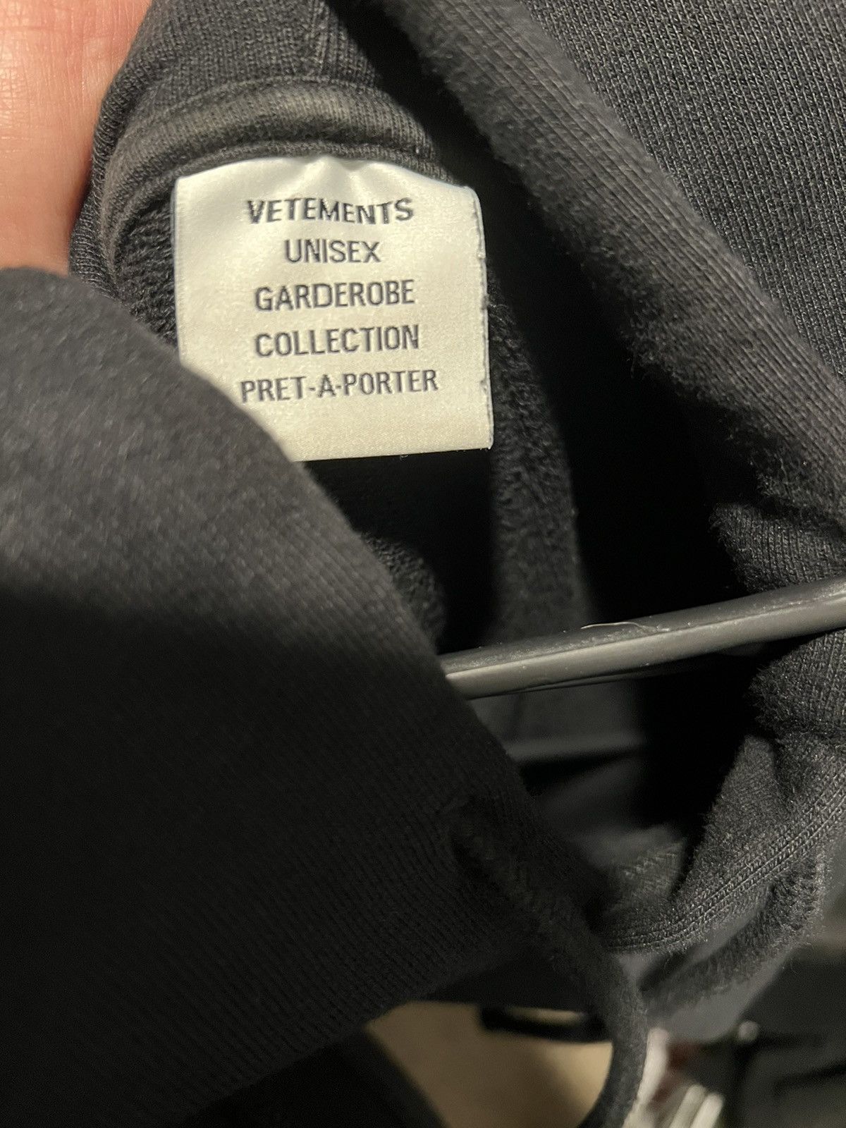 Vetements Vetements Paris XXXL Hoodie Size US M / EU 48-50 / 2 - 7 Thumbnail