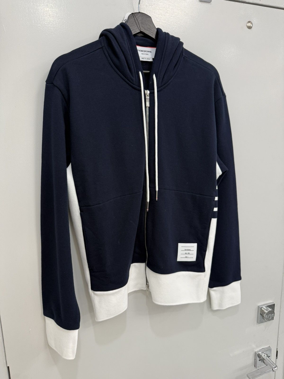 Thom Browne Thom Browne Navy/White Zip up Size US M / EU 48-50 / 2 - 2 Thumbnail
