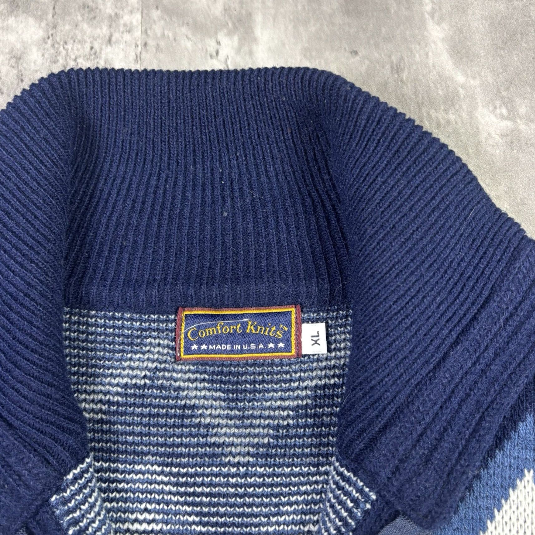 Vintage VINTAGE Full Zip Sweater 90s Blue Acrylic XL Men Crew Neck Knit - Comfort Knits Pattern Snowflake Angl?? Size US XL / EU 56 / 4 - 6 Thumbnail