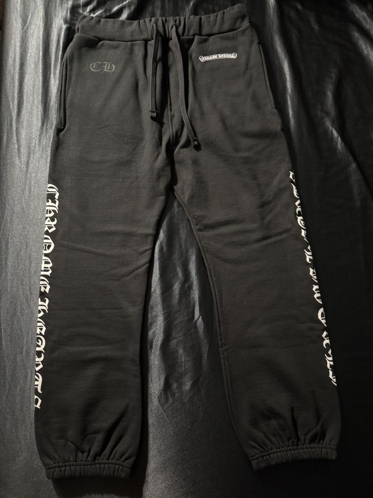 Chrome Hearts Chrome Hearts Scroll Sweat Pants Size US 34 / EU 50 - 1 Thumbnail