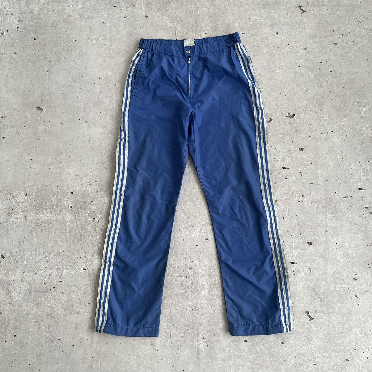Adidas × Vintage Vintage 80’s Adidas Archive nylon trackpants made in France Size US 36 / EU 52 - 2 Thumbnail