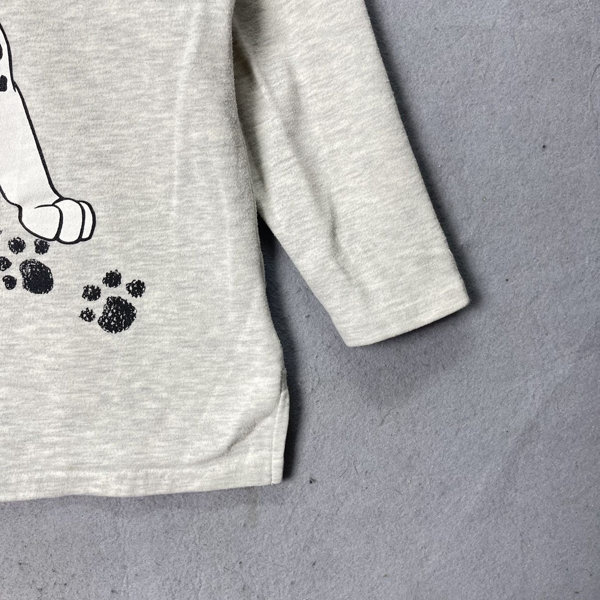 Disney Vintage Disney 101 Dalmatians Graphic Crewneck Sweatshirt Size US S / EU 44-46 / 1 - 5 Thumbnail
