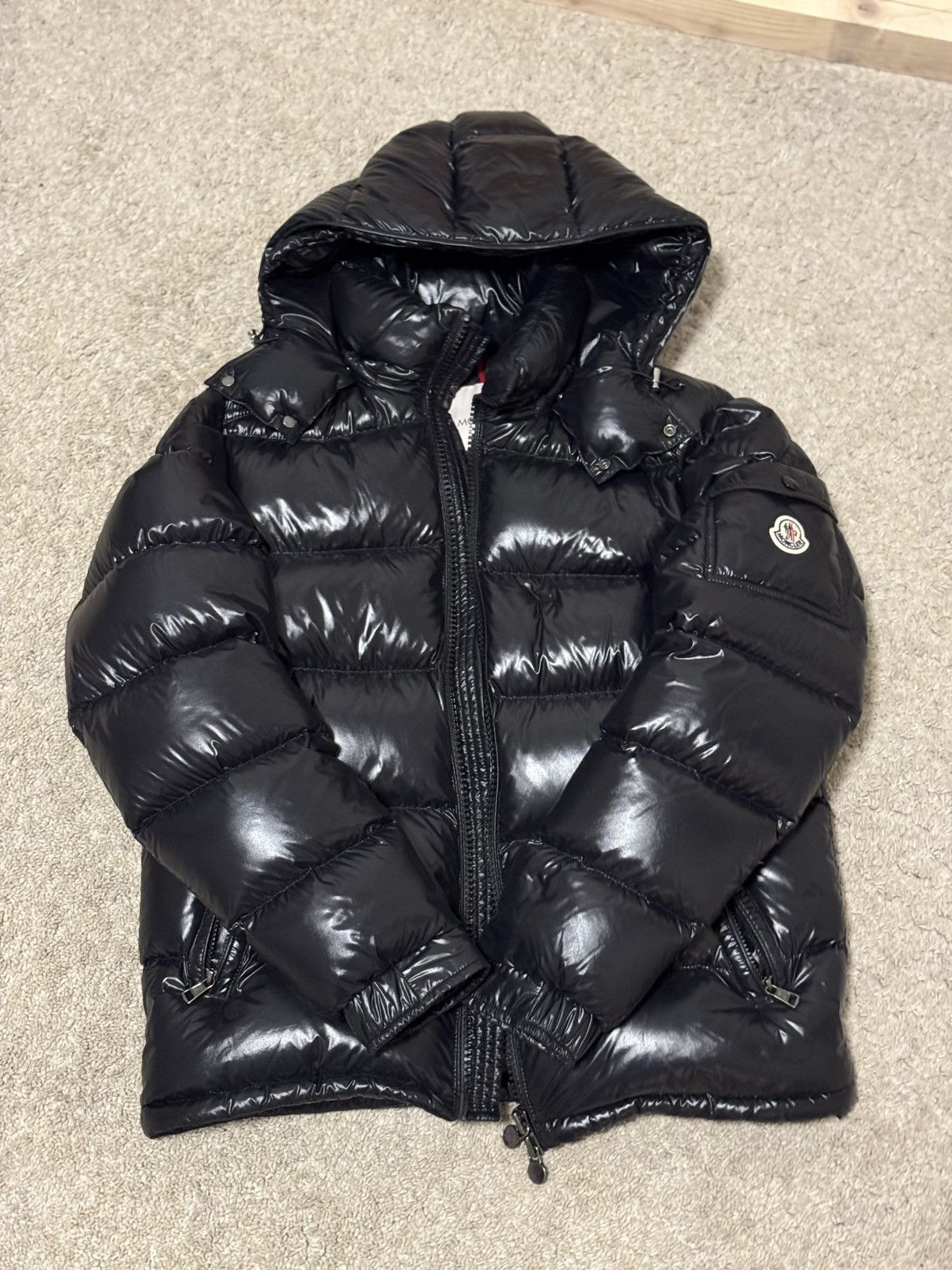 Moncler Moncler Maya Size 3 Size US M / EU 48-50 / 2 - 1 Thumbnail