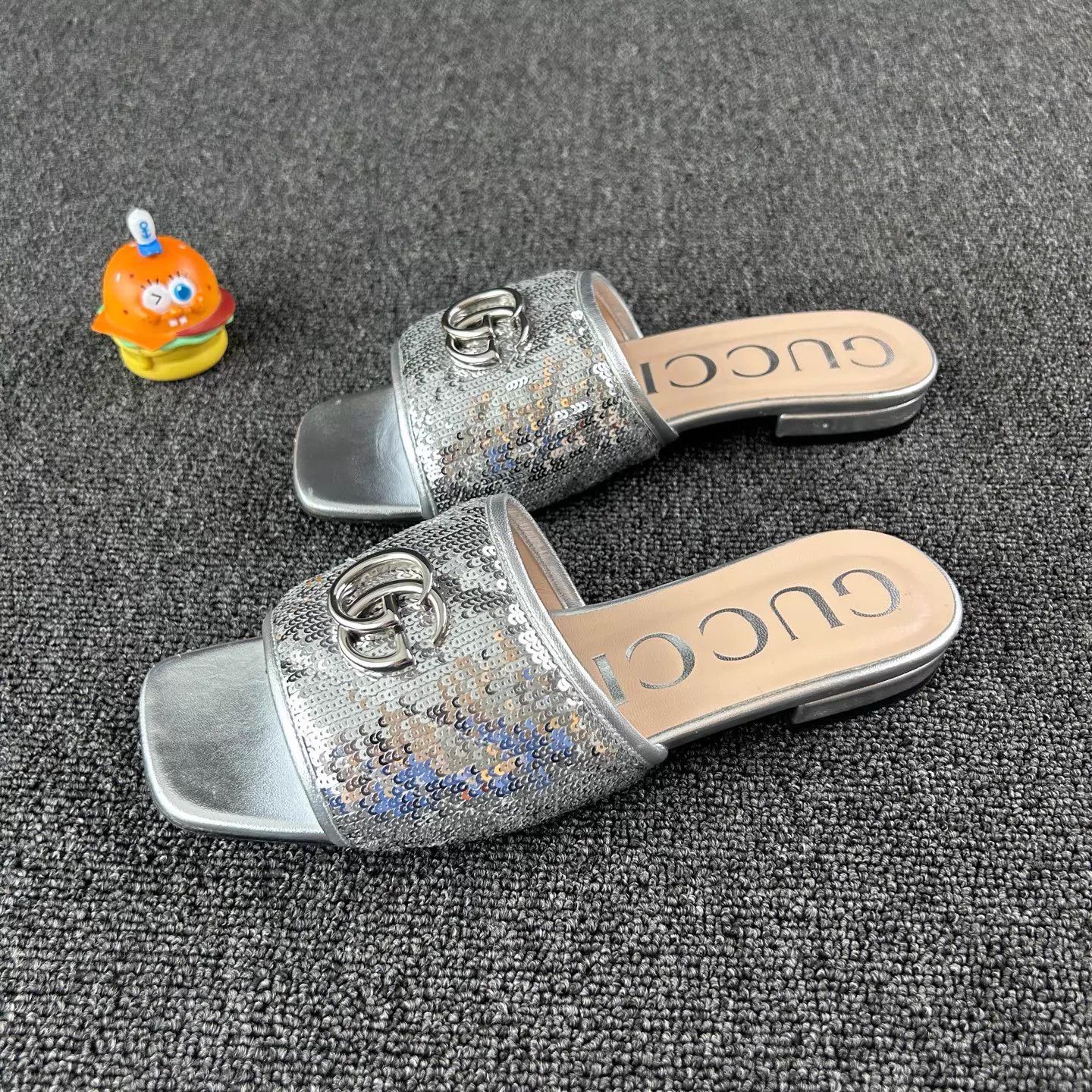Gucci Women's Gucci Silver Sequin Square Toe Slippers 38 Size US 7.5 / IT 37.5 - 1 Thumbnail