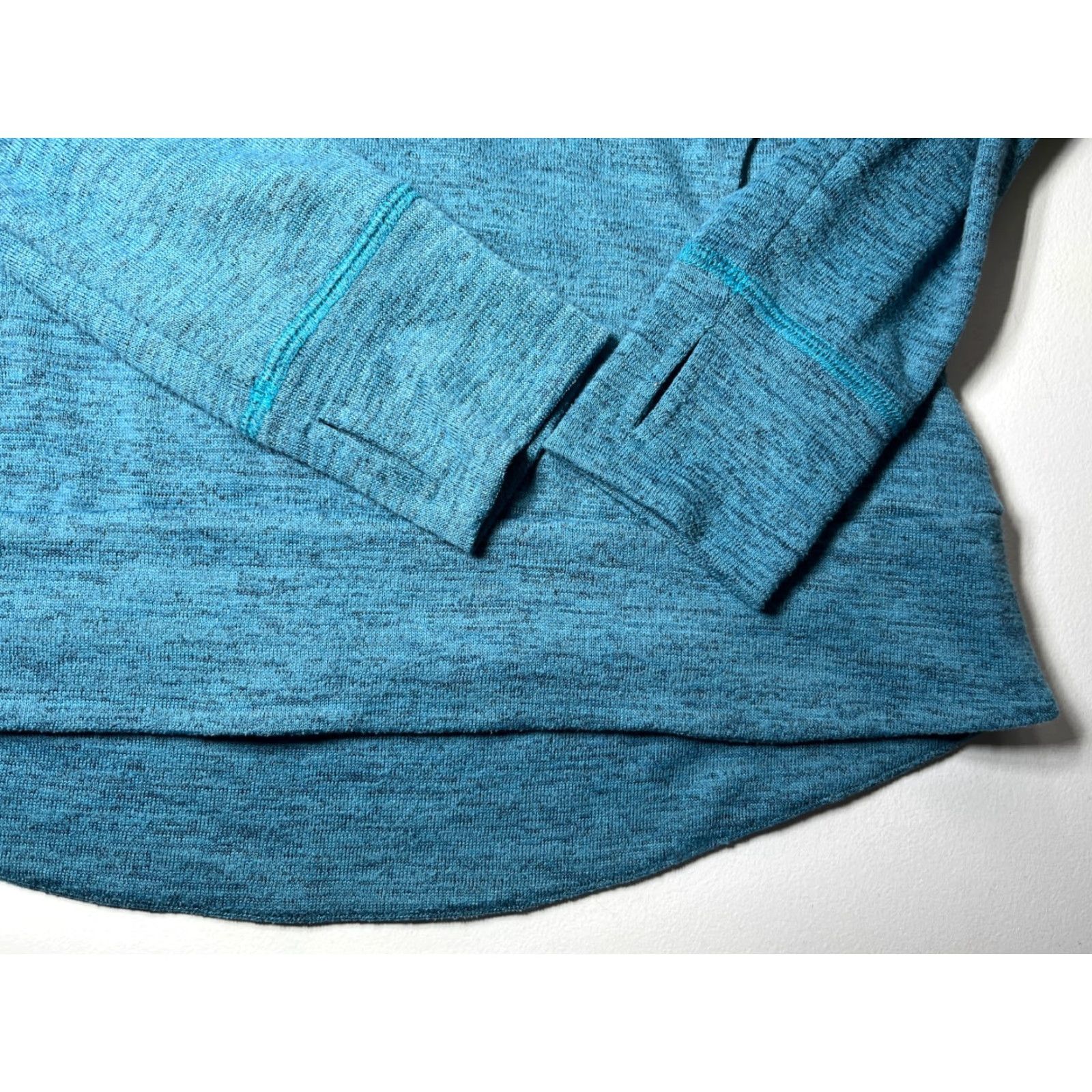 KangaROOS Womens Kuhl Lea Pullover Shirt S Heather Blue Kangaroo Pockets Cowl Neck Long Sleeve Casual Travel Vintage Womens Size S / US 4 / IT 40 - 5 Thumbnail