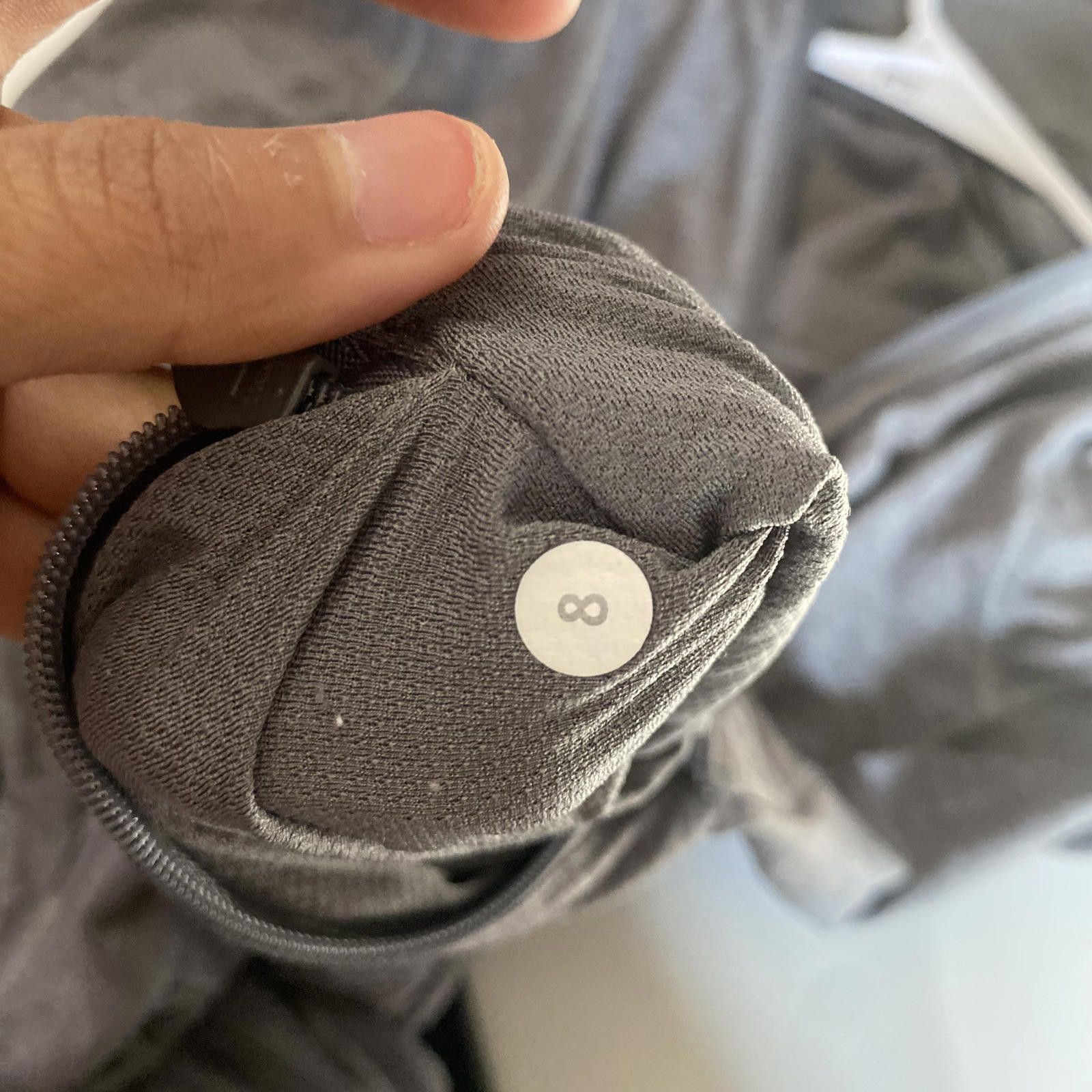 Lululemon Lululemon Grey Lightweight Half Zip Up Jacket 8 Size M / US 6-8 / IT 42-44 - 3 Thumbnail