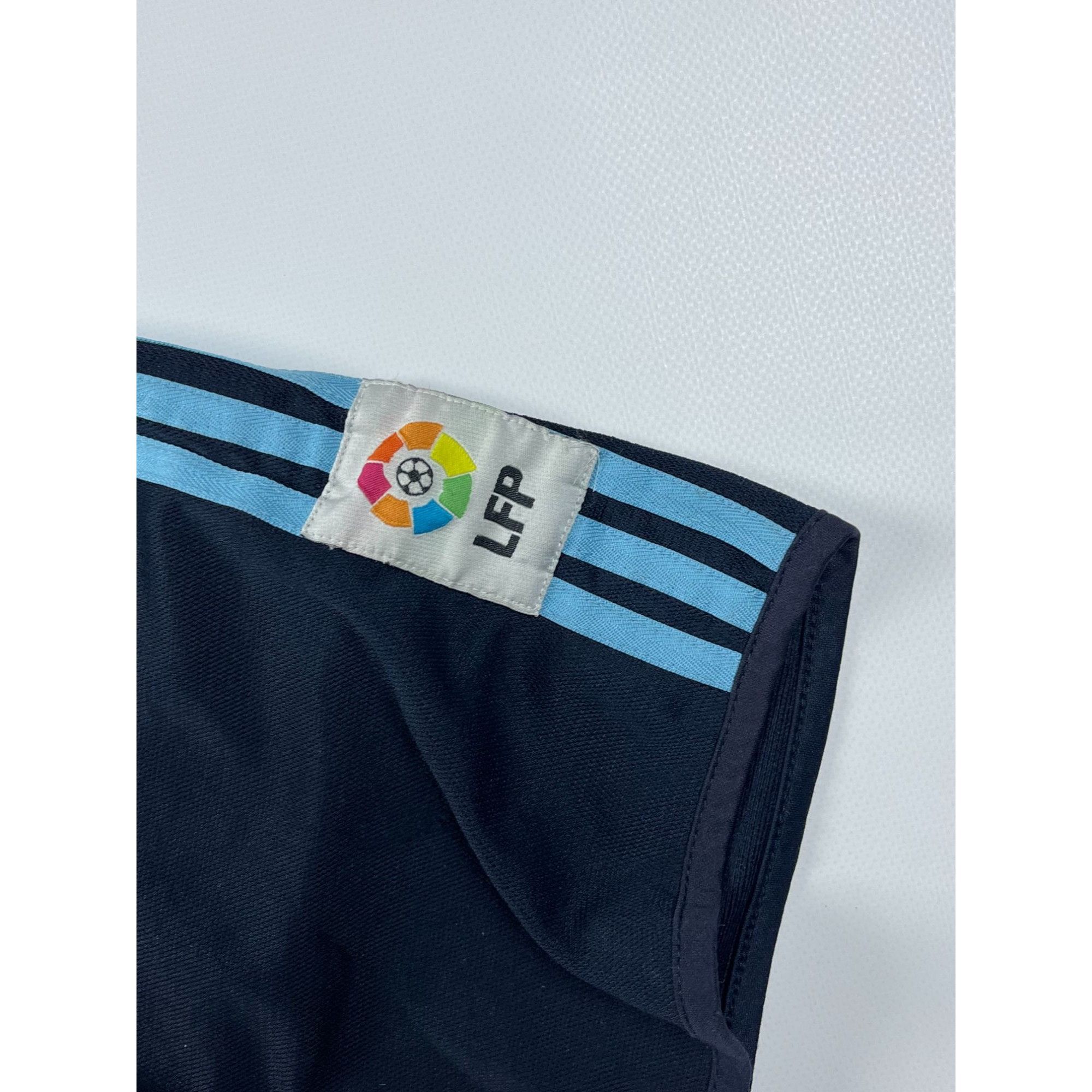 Adidas Real Madrid 2003/04 Away Jersey Adidas Beckham #23 Size US S / EU 44-46 / 1 - 8 Thumbnail