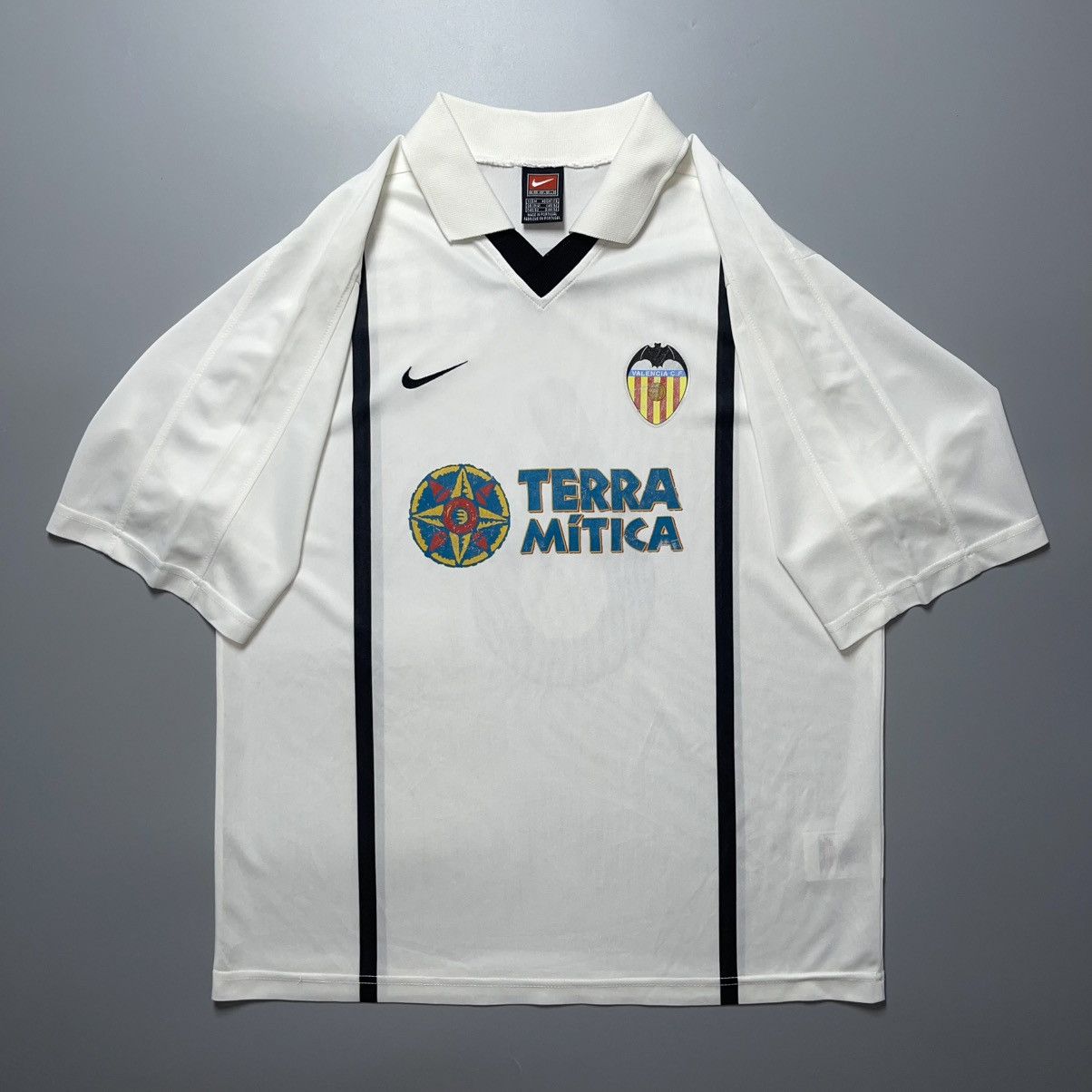 Nike VALENCIA NIKE 2000/2001 FOOTBALL HOME JERSEY #6 MENDIETA Size US M / EU 48-50 / 2 - 2 Thumbnail