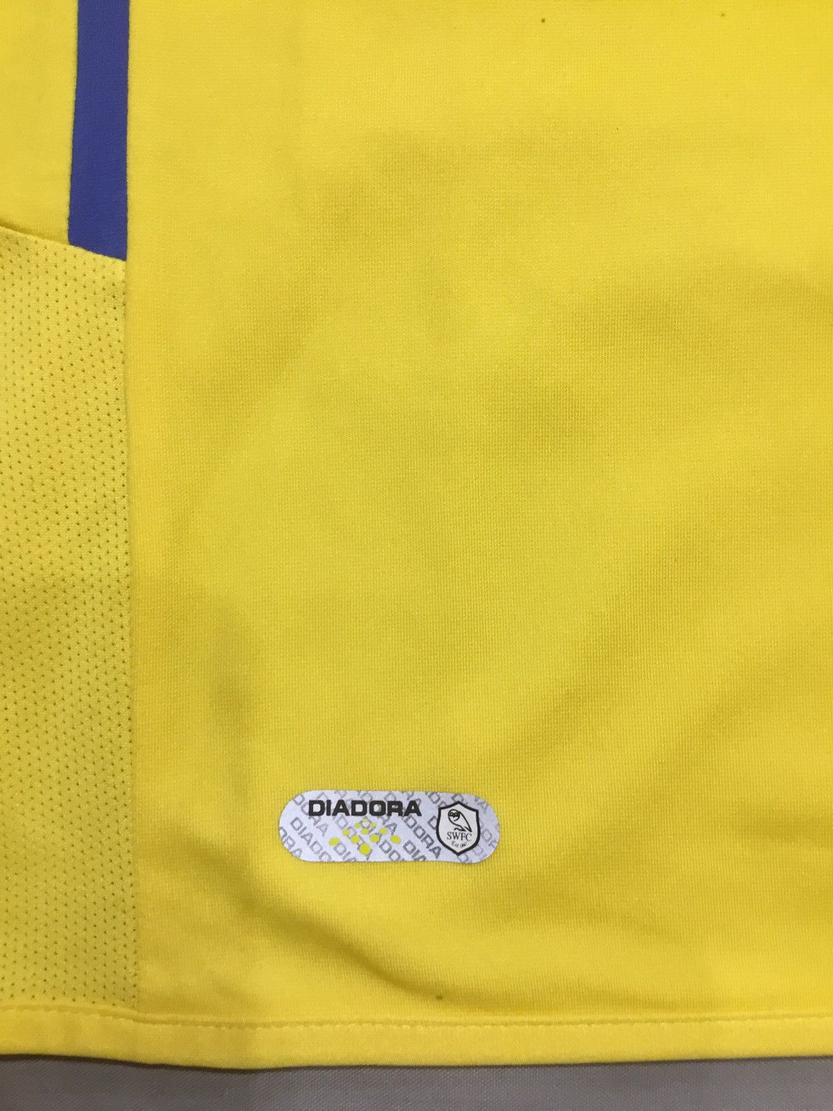 Diadora Sheffield Wednesday 2006/2007 home football shirt jersey XL Size US XL / EU 56 / 4 - 3 Thumbnail