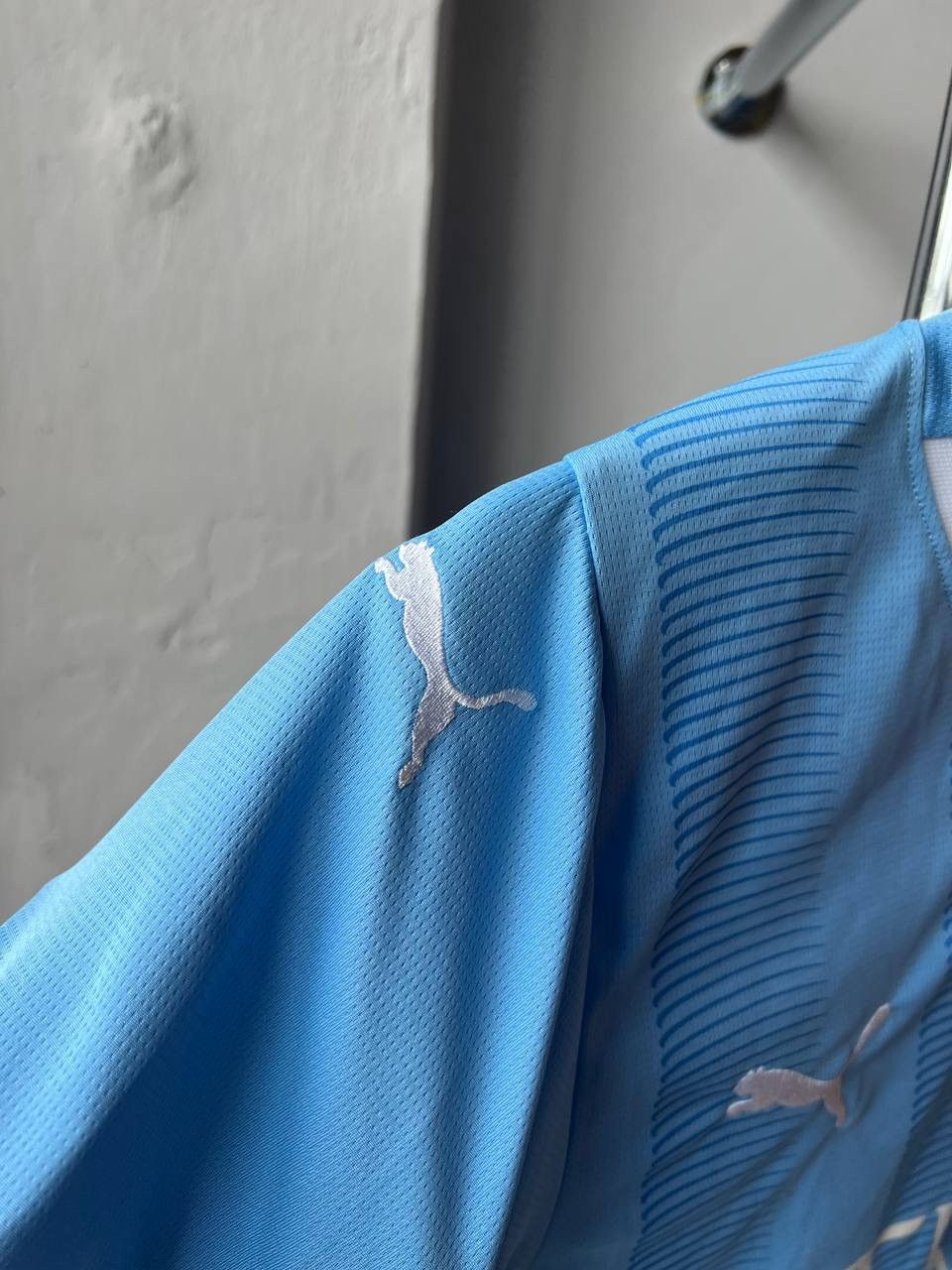Puma 2023/24 MANCHESTER CITY HOME SOCCER JERSEY FOOTBALL SHIRT S Size US S / EU 44-46 / 1 - 10 Thumbnail