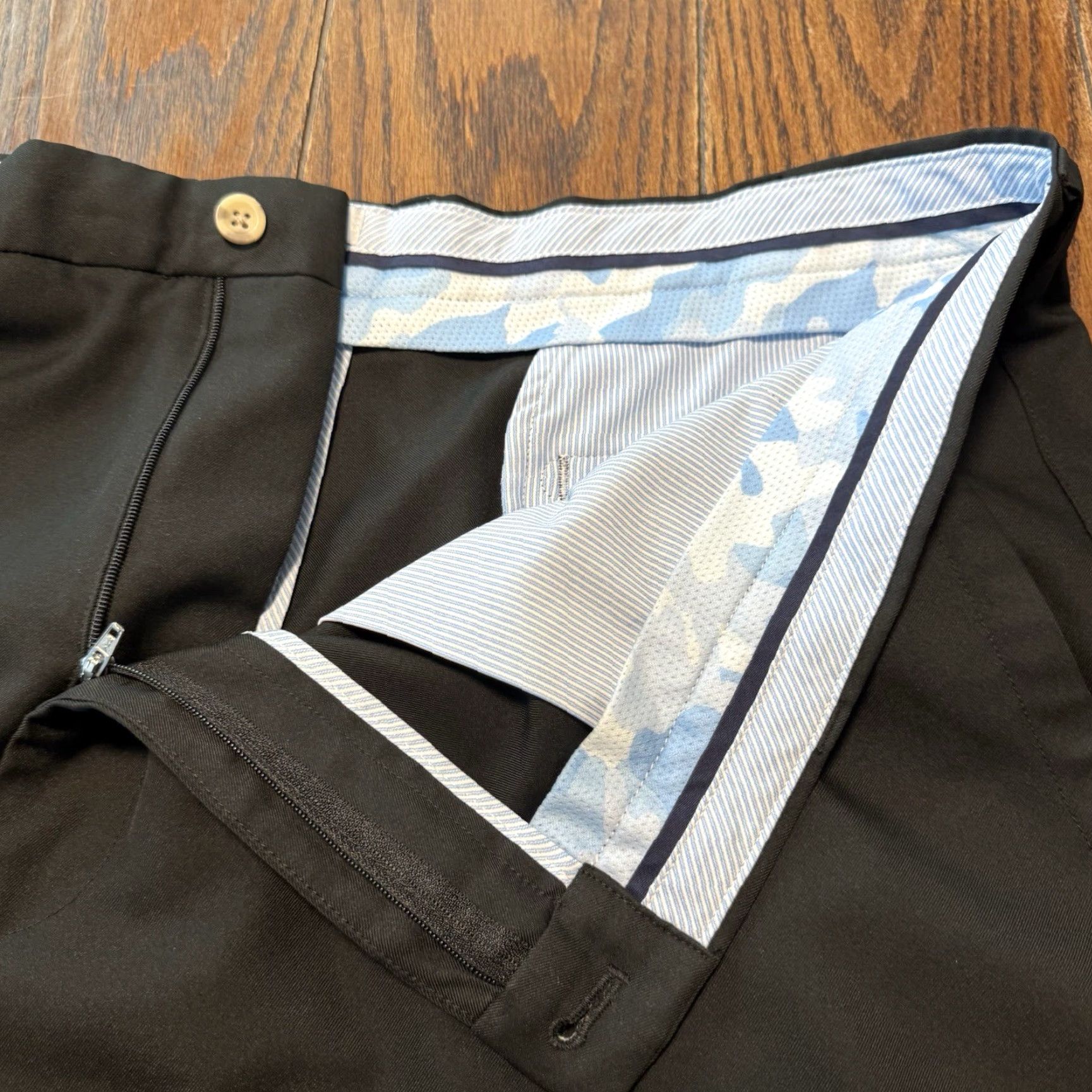 Peter Millar Peter Millar Men's Shorts Golf Black Size 42 Performance Stretch Size US 42 / EU 58 - 3 Thumbnail