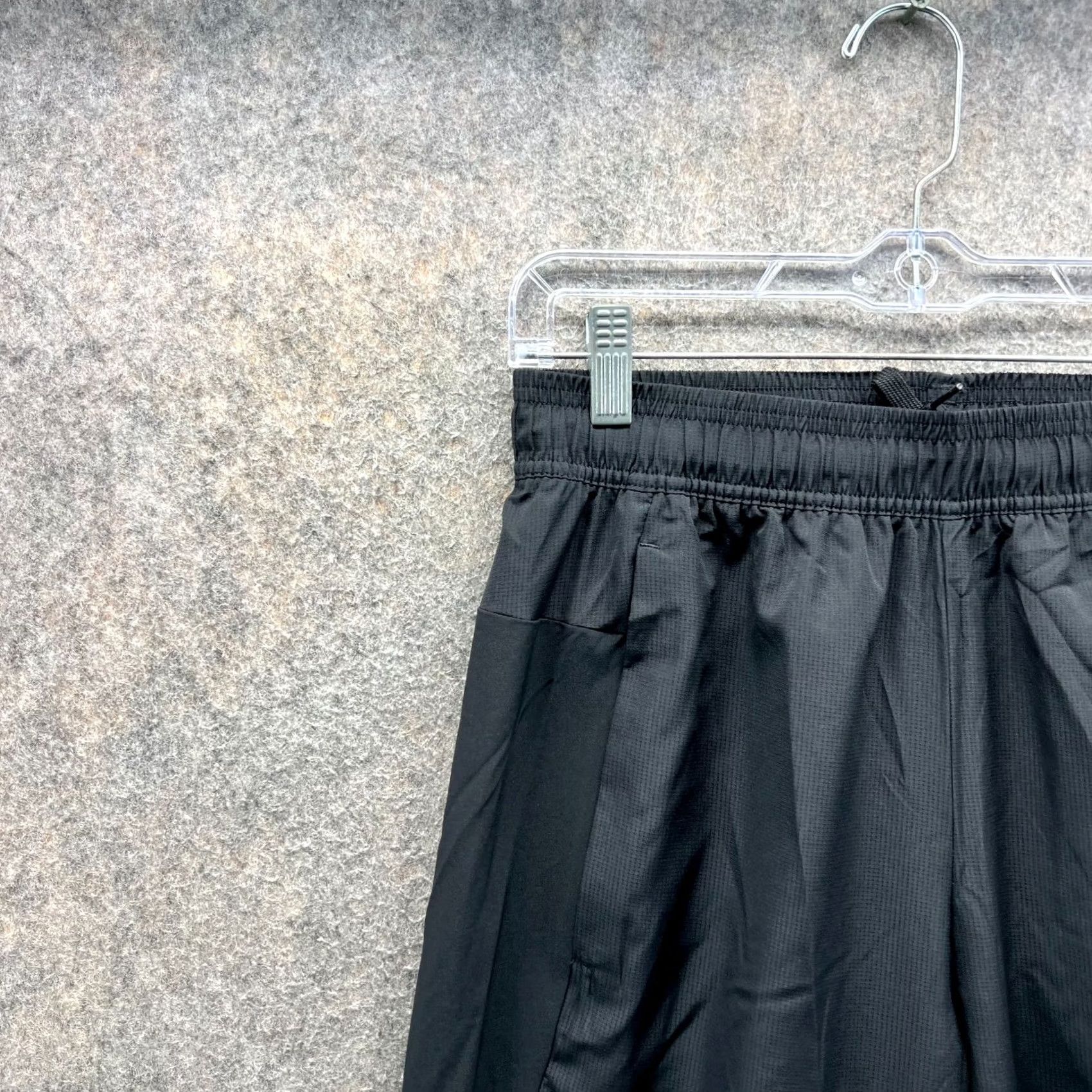 Adidas Adidas Sweatpants Men M Black Polyester Gym Trefoil Straight Vtg Originals Size US 31 - 4 Thumbnail