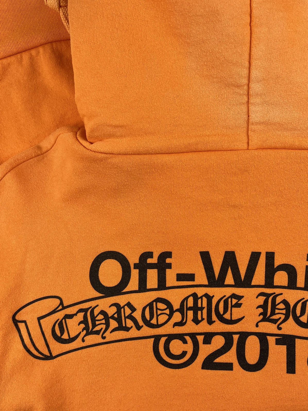 Chrome Hearts × Off-White 2018 Chrome Hearts Off White Scroll Logo Orange Hoodie Size US M / EU 48-50 / 2 - 4 Thumbnail
