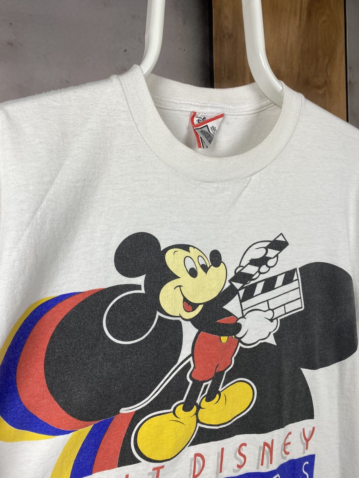 Disney 🐭Vintage 90s T-Shirt Disney Studios Made In U.S.A. VTG Tee🐭 Size US L / EU 52-54 / 3 - 7 Thumbnail
