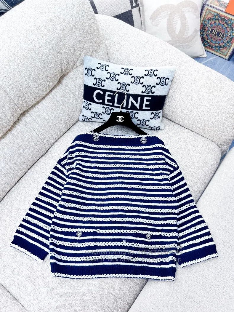 Chanel Chanel Striped knitted one-line collar top Size XXS / US 00 / IT 34 - 2 Thumbnail