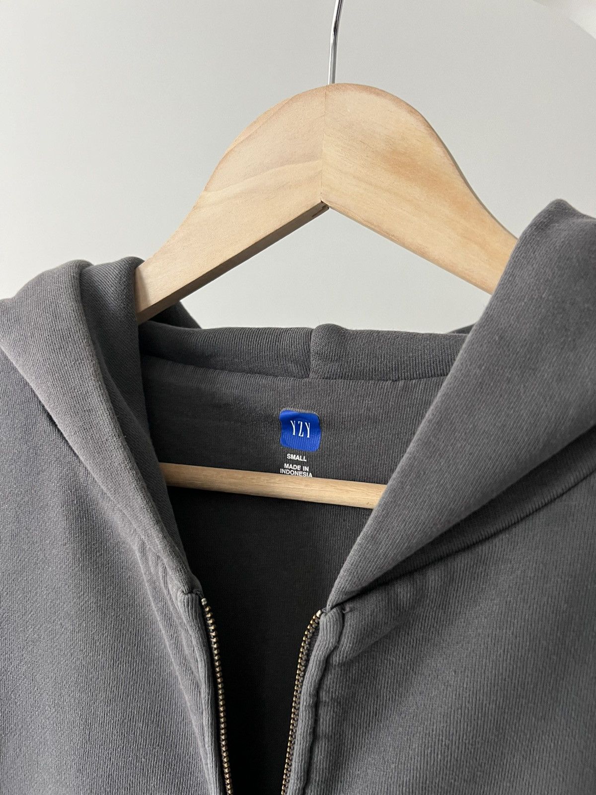 Gap Yeezy Gap Zip Hoodie Gray Size Small Size US S / EU 44-46 / 1 - 5 Thumbnail
