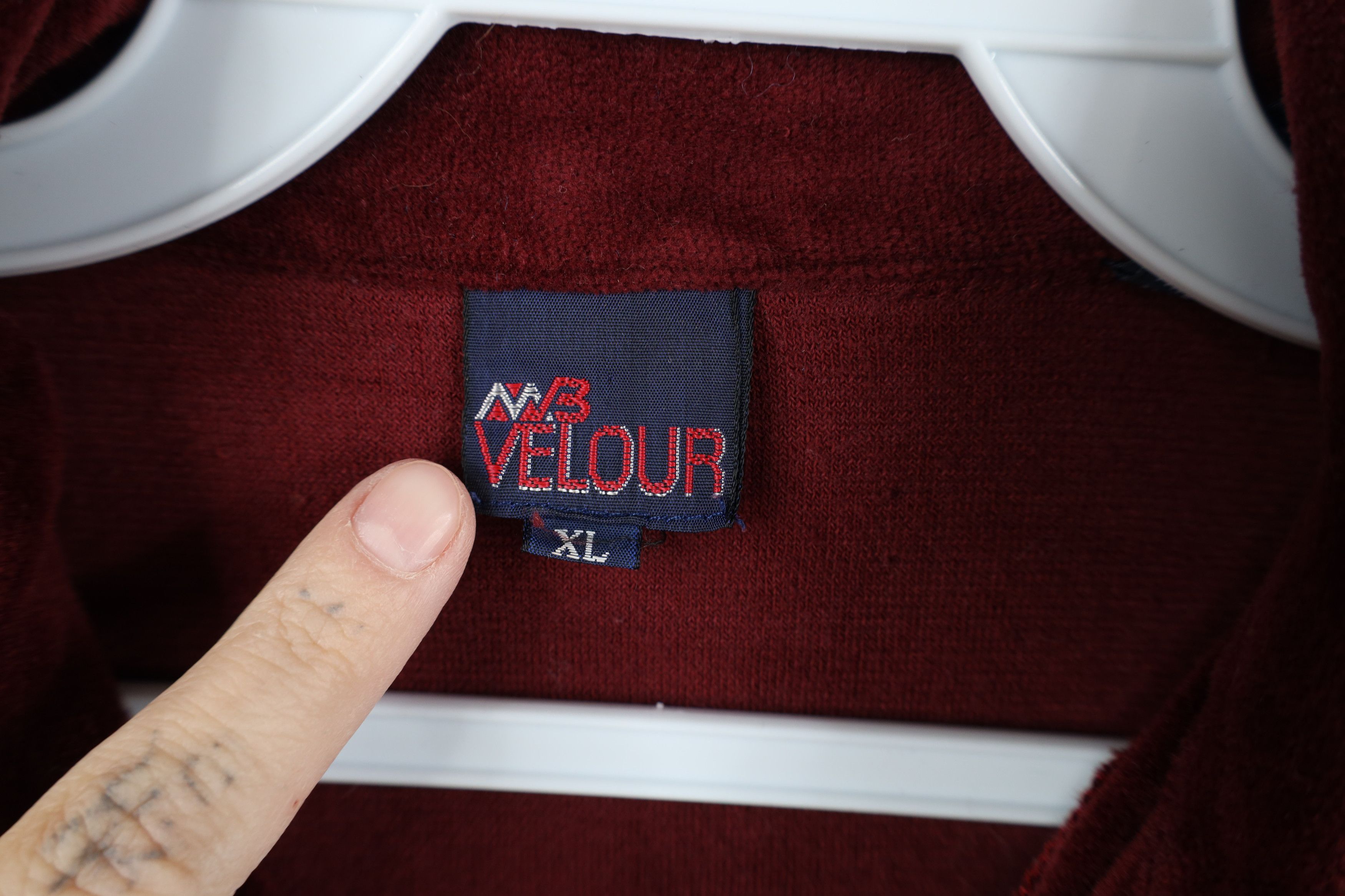 Vintage Vintage 70s Streetwear Velour Collared Long Sleeve Polo Red Size US XL / EU 56 / 4 - 6 Thumbnail