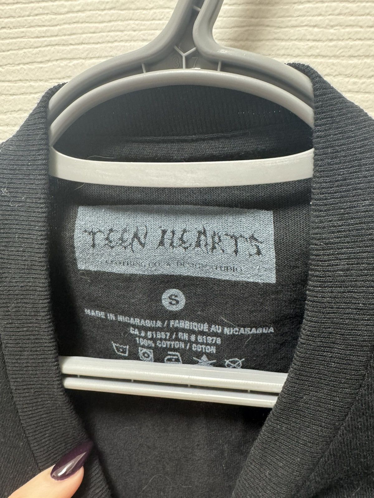 Japanese Brand Born to Shit Force to Wipe Skeleton Gun Meme Teen Hearts Size US S / EU 44-46 / 1 - 3 Thumbnail