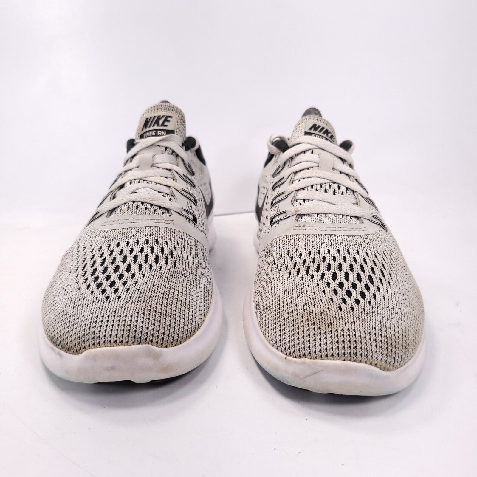 Nike Nike Free RN Shoe Womens Size 8 831509-101 Gray Black White Size US 8 / IT 38 - 2 Thumbnail
