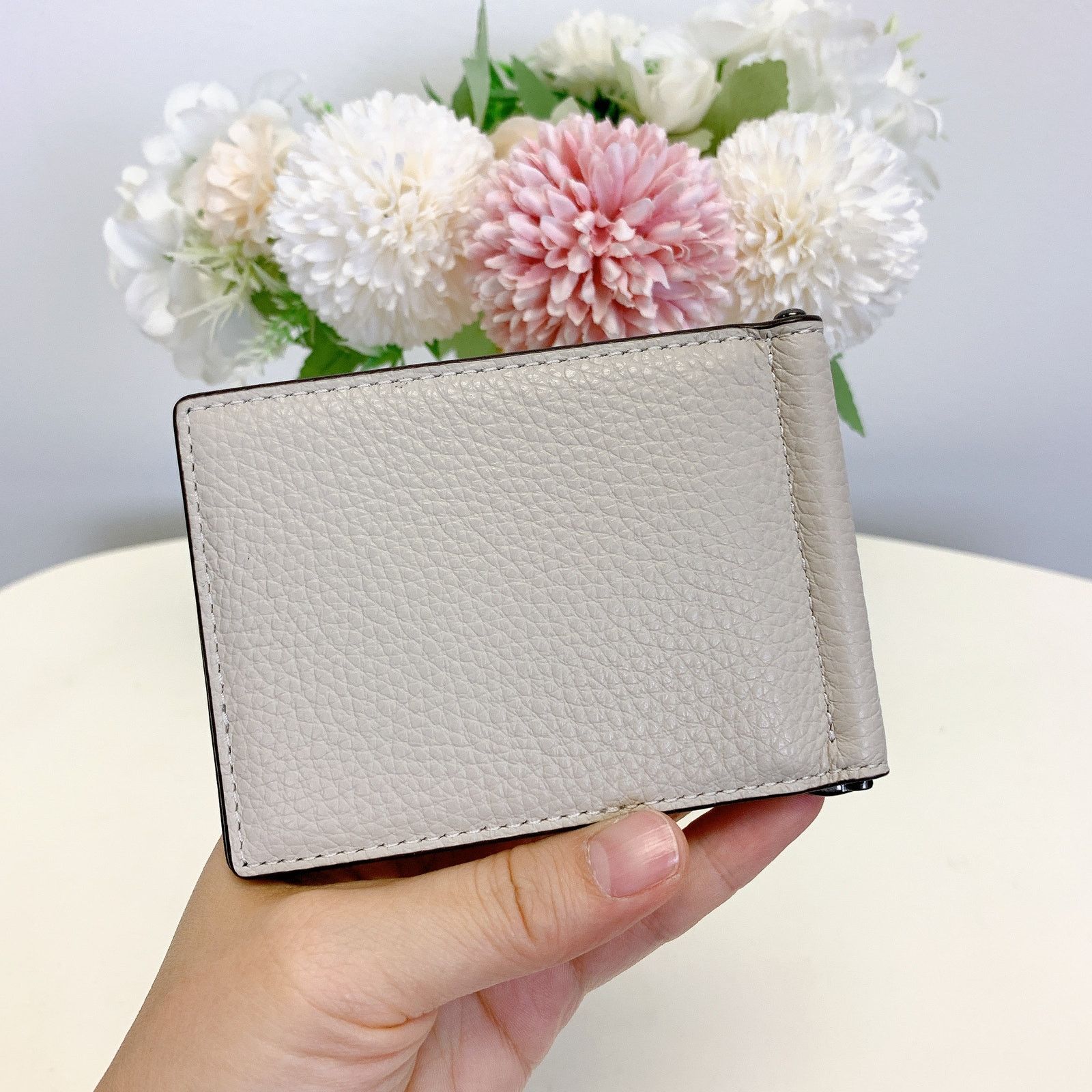 Coach Coach CH090 Slim Money Clip Billfold Wallet In white Man Size ONE SIZE - 1 Thumbnail