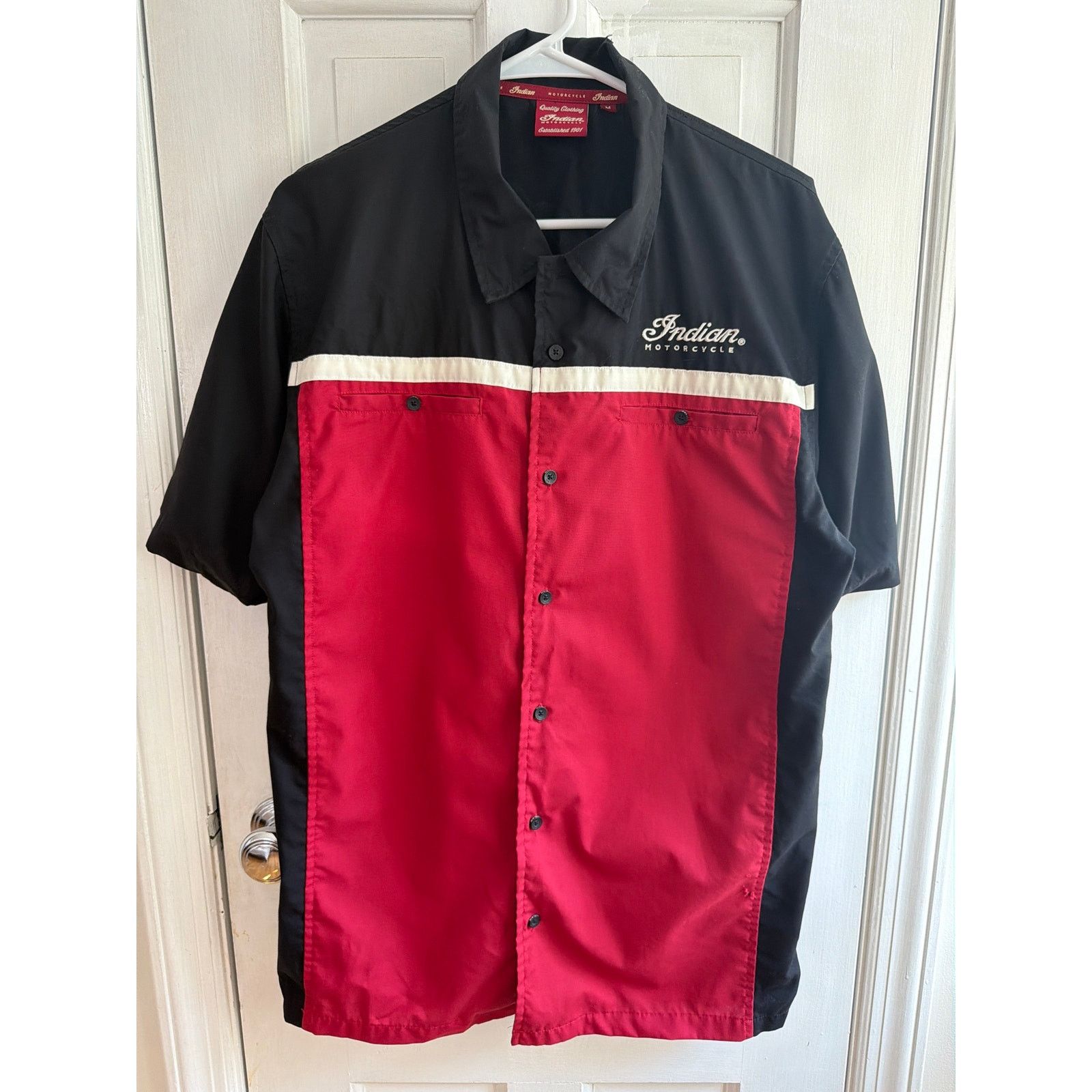 Indian Motorcycle Indian Motorcycle Men's Medium Black Red Brand Short Sleeve Size US M / EU 48-50 / 2 - 1 Thumbnail