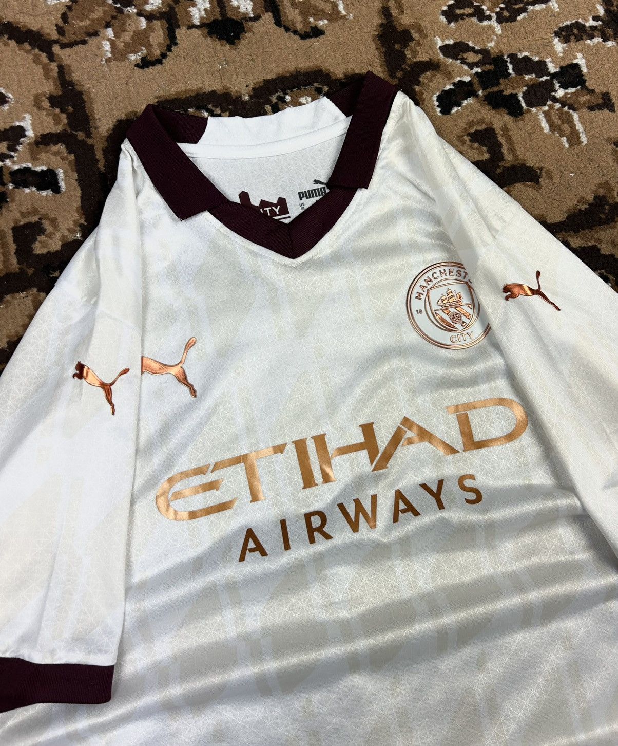 Puma rare Puma Manchester City Away Soccer Jersey 23/24 Size US XL / EU 56 / 4 - 7 Thumbnail