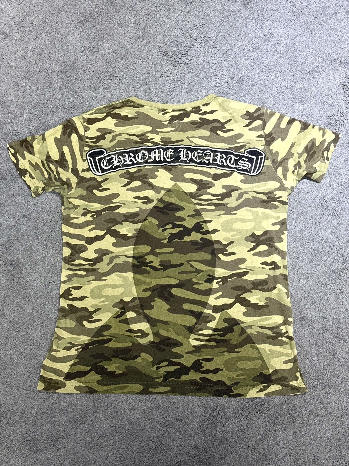 Chrome Hearts Chrome hearts camo shirt Size US M / EU 48-50 / 2 - 5 Thumbnail