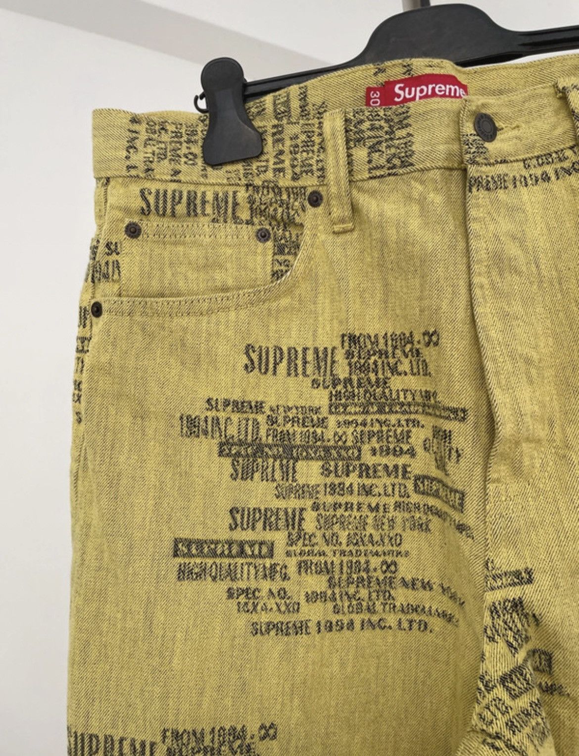 Supreme Supreme Trademark Jacquard Baggy Jean Yellow Washed Size US 30 / EU 46 - 4 Thumbnail