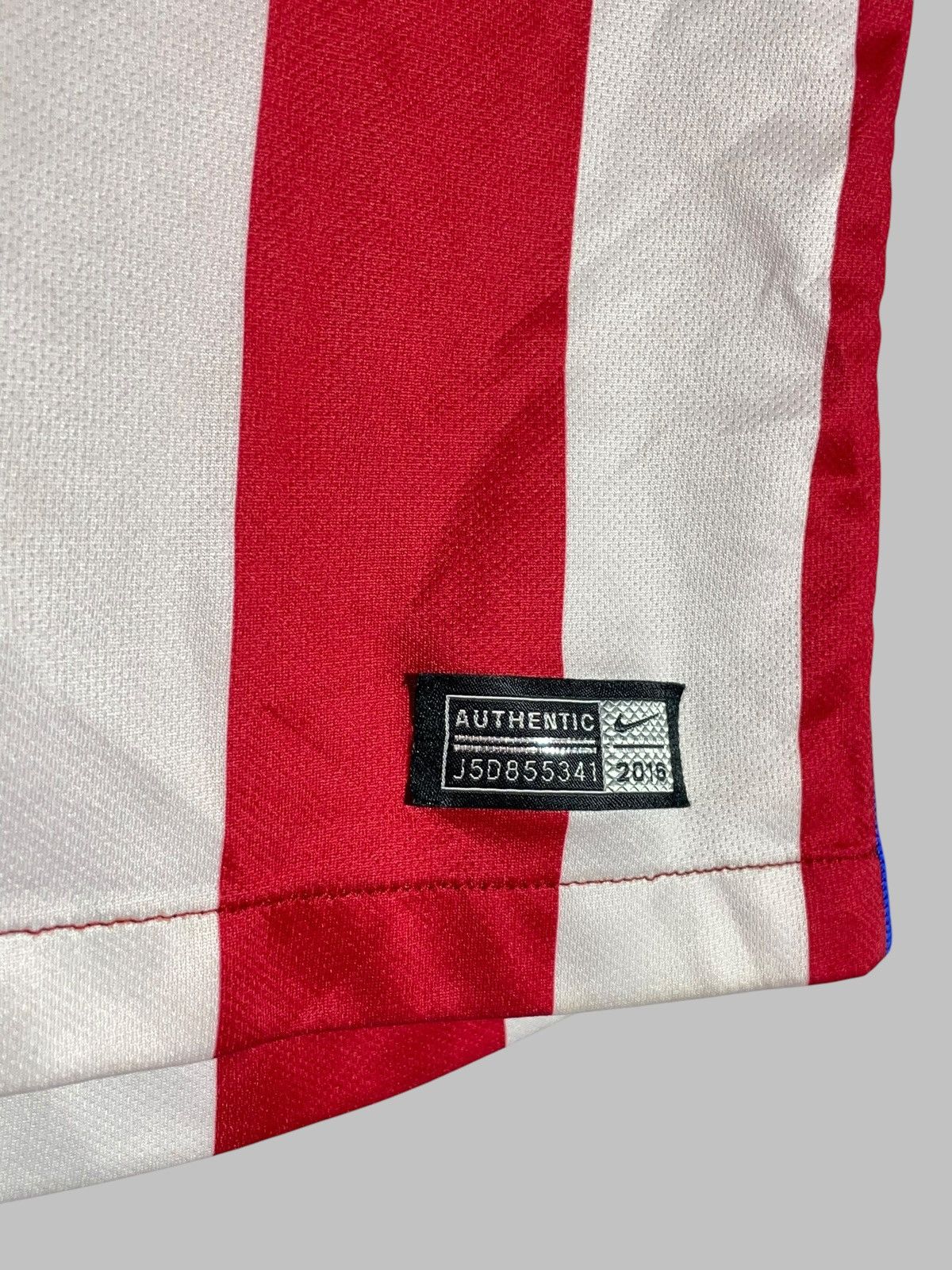Nike Atletico Madrid Nike 2016/17 Home Football Shirt Size US S / EU 44-46 / 1 - 7 Thumbnail