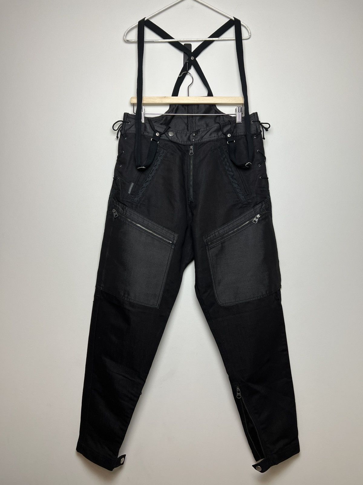 Giorgio Armani armani y2k multipocket cargo pants with braces Size US 33 - 3 Thumbnail