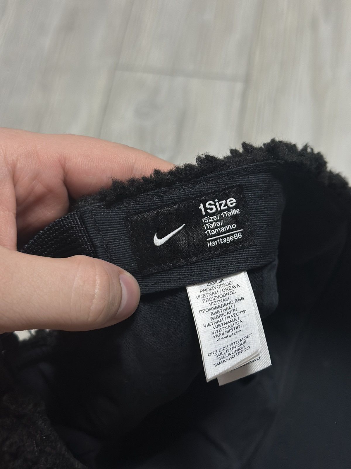 Nike Nike Sherpa Heritage86 Hat Cap Black Tan Swoosh Logo Teddy Size ONE SIZE - 5 Thumbnail
