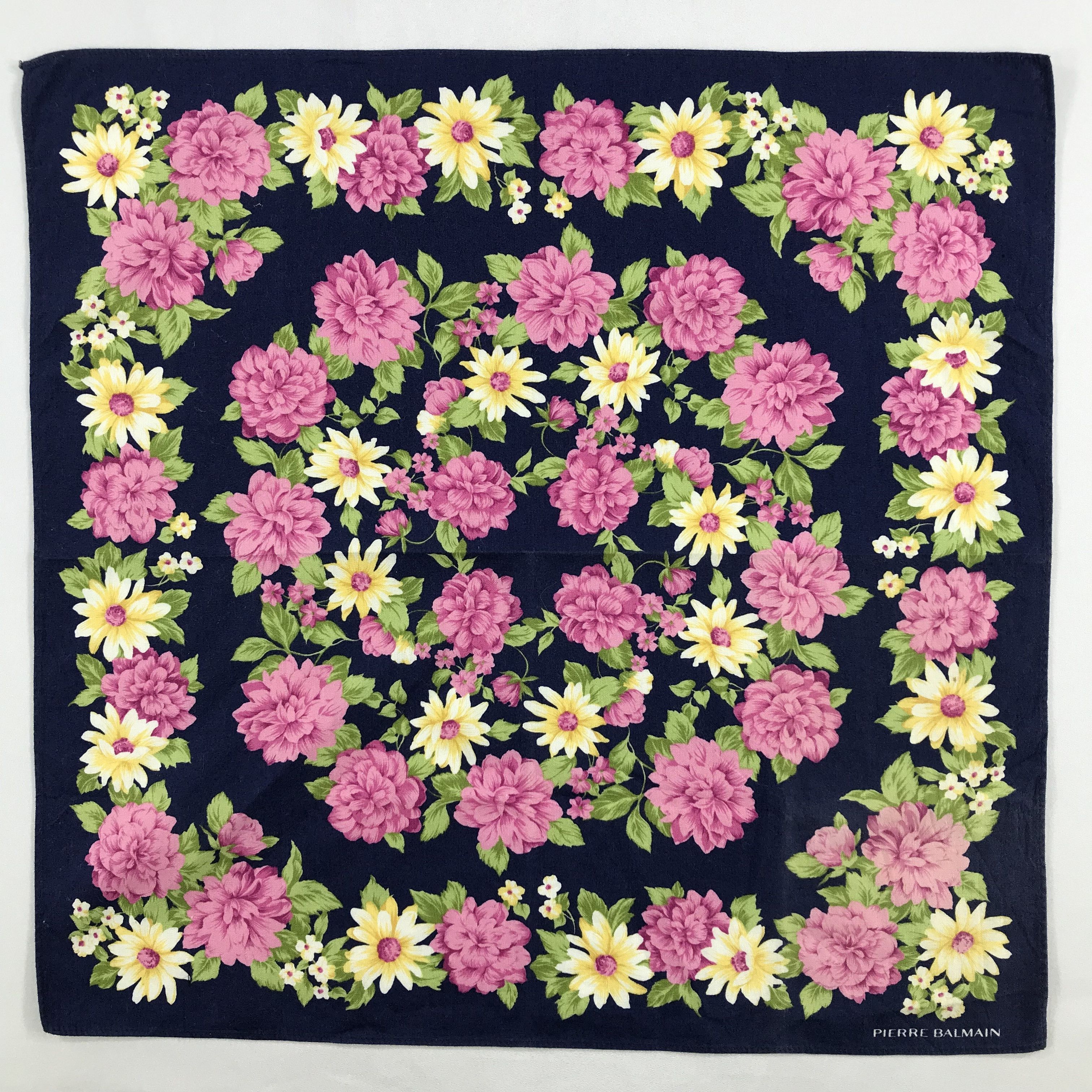 Pierre Balmain × Vintage Pierre Balmain Bandana / Handkerchief / Neckerchief - S2694 Size ONE SIZE - 1 Thumbnail