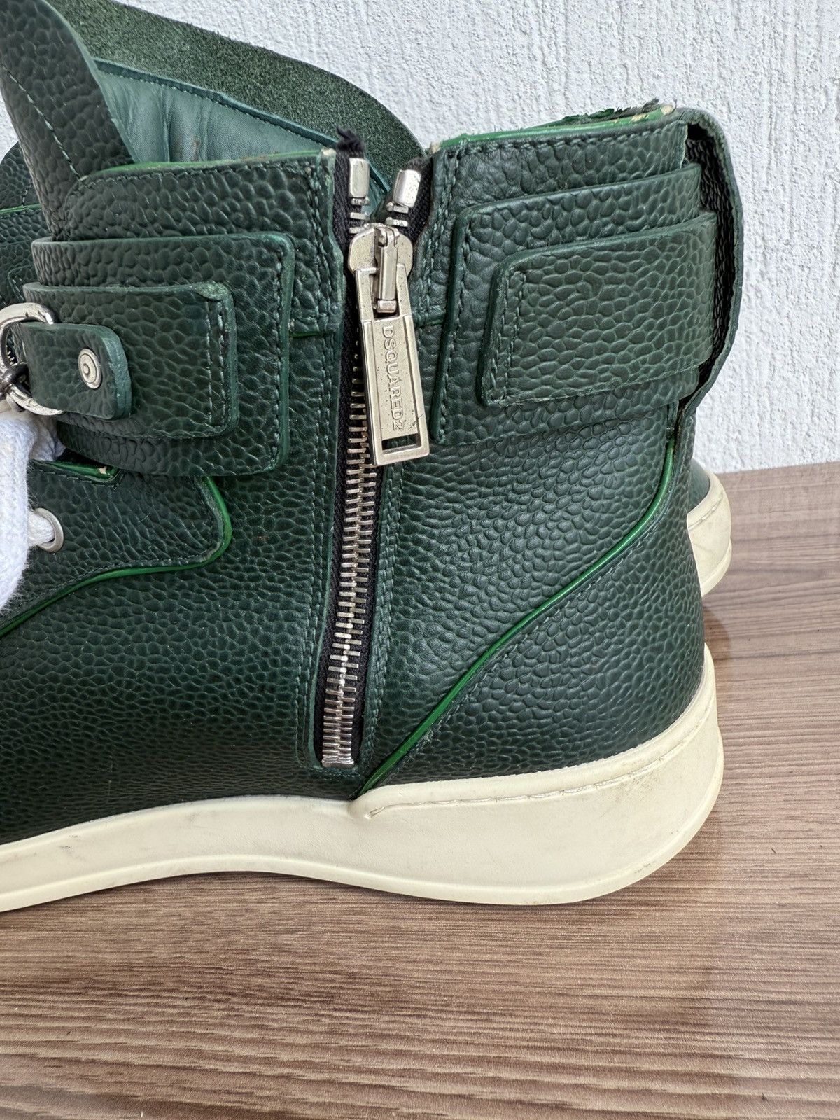 Dsquared2 🟢🔥🔥Y2k padlock strap sneaker Size US 10 / EU 43 - 13 Thumbnail