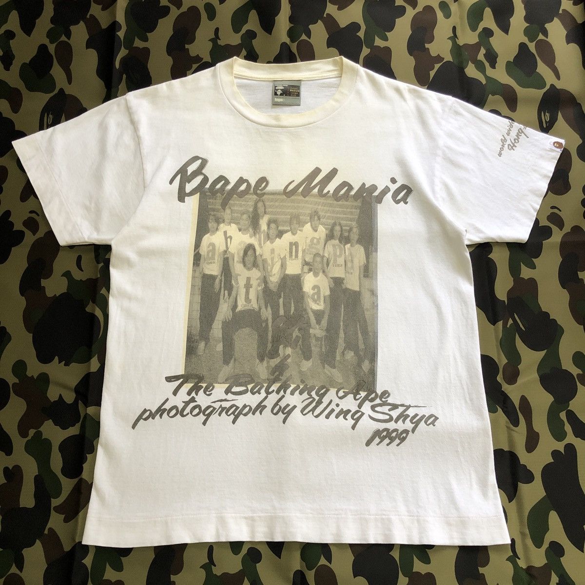 Bape 1999 Bape Mania Hong Kong Grand Opening Tee Size US M / EU 48-50 / 2 - 1 Thumbnail