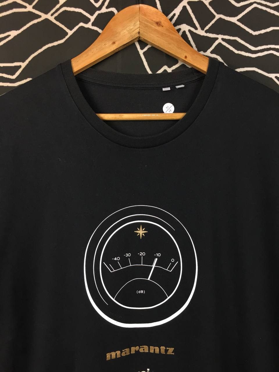 Uniqlo Uniqlo UT Marantz Audiophile Gear Because Music Matters Tee Size US L / EU 52-54 / 3 - 3 Thumbnail