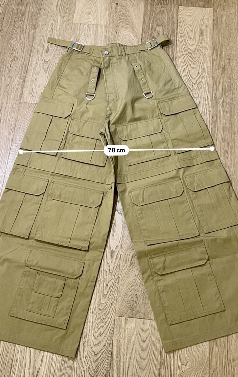 Vetements Vetements multipocket cargo pants Size US 34 / EU 50 - 13 Thumbnail