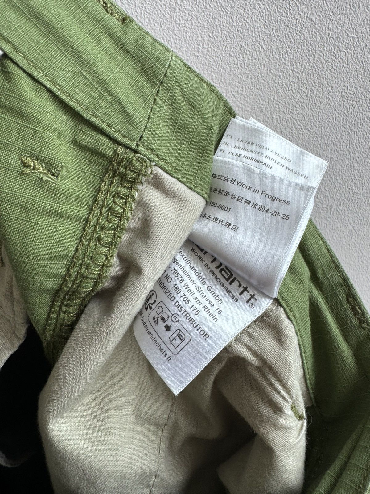 Carhartt Carhartt cargo pants regular cargo pant size 36 32 Size US 36 / EU 52 - 11 Thumbnail