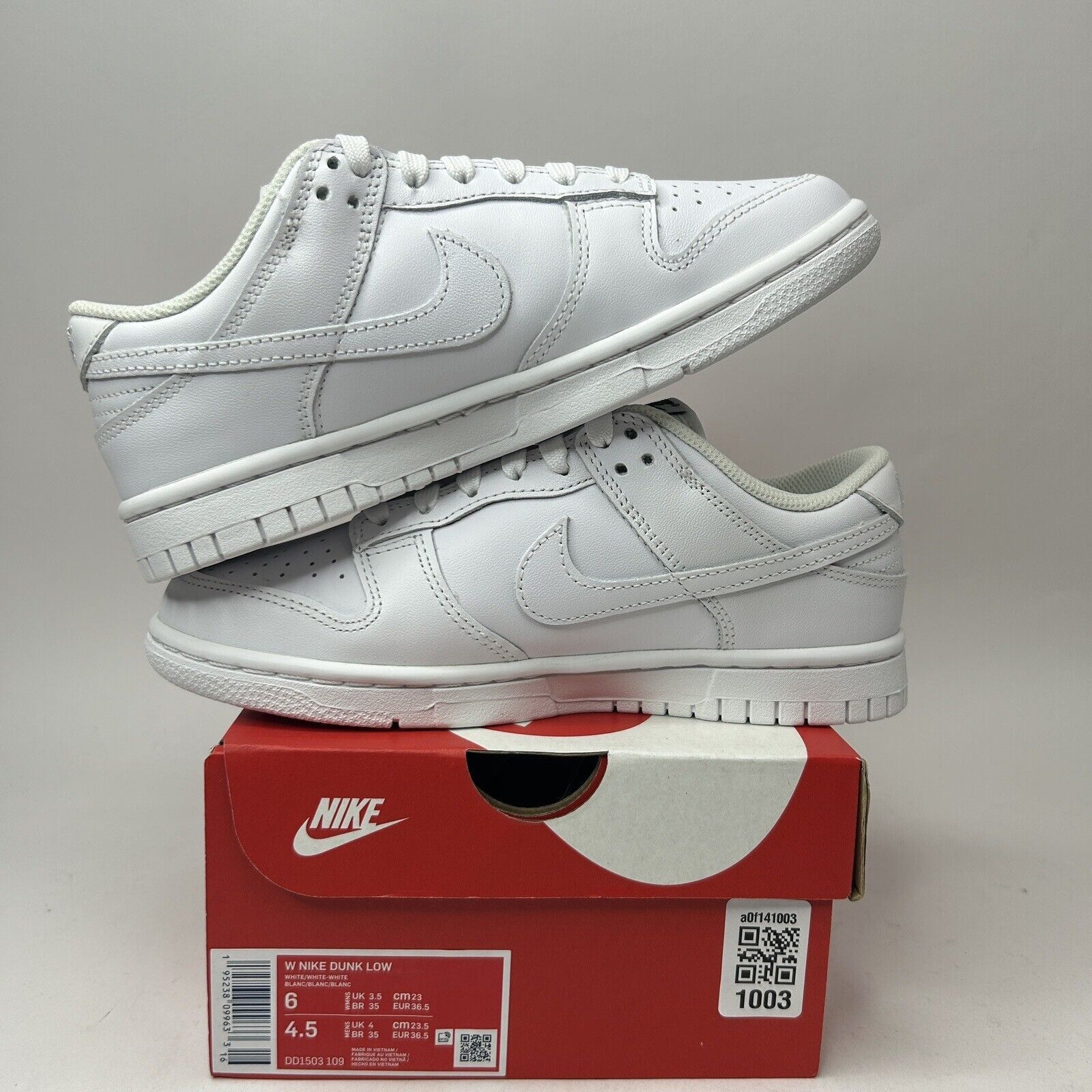Nike Nike Dunk Low WMNS “Triple White” 2023 Size US 6 / IT 36 - 3 Thumbnail