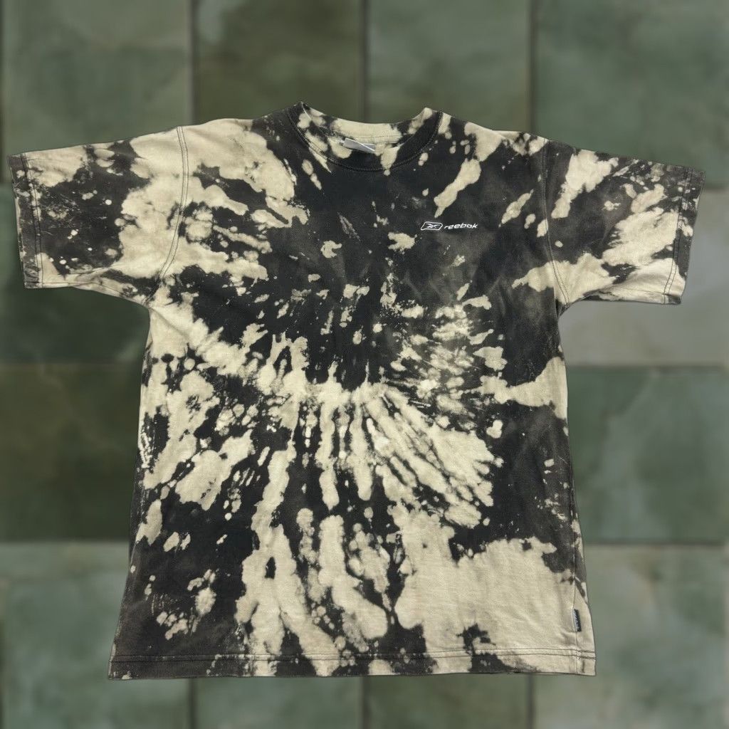 Reebok VINTAGE Reebok T Shirt Adult XL Black Bleach Dyed Logo Grunge Y2K Short Sleeve Crew Neck Mens XL Bleach Dye 90s Theme Size US XL / EU 56 / 4 - 1 Thumbnail