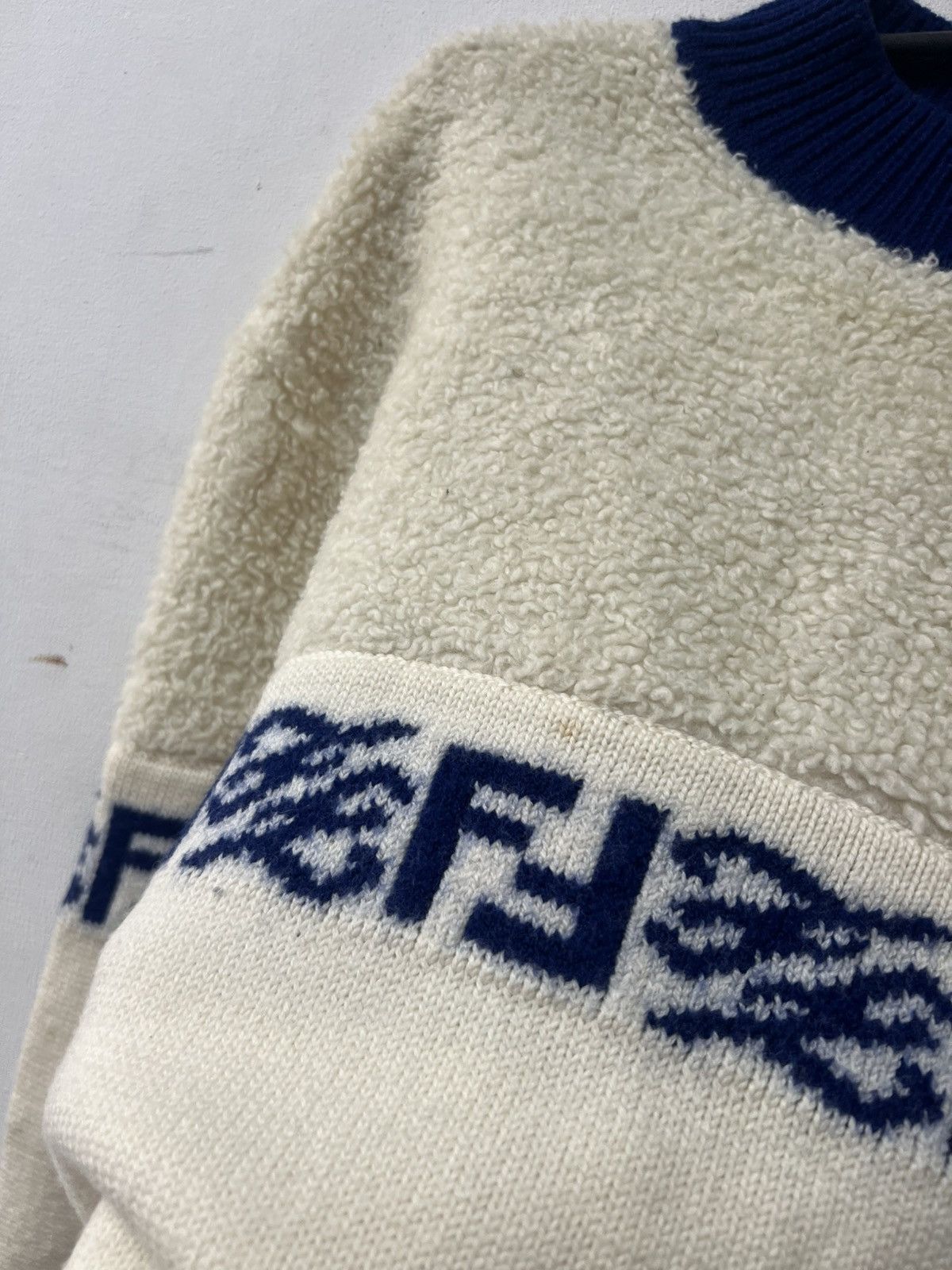 Fendi Fendi Sweater Teddy Wool Mens Size 50 M Luxury Monogram Size US M / EU 48-50 / 2 - 7 Thumbnail
