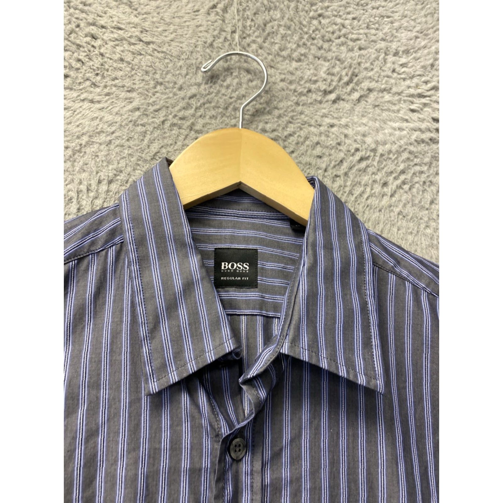 Hugo Boss VINTAGE NONE HUGO BOSS Men's Dress Shirt Size Medium Blue Gray Business Formal Cotton 2000s Size 40R - 3 Thumbnail