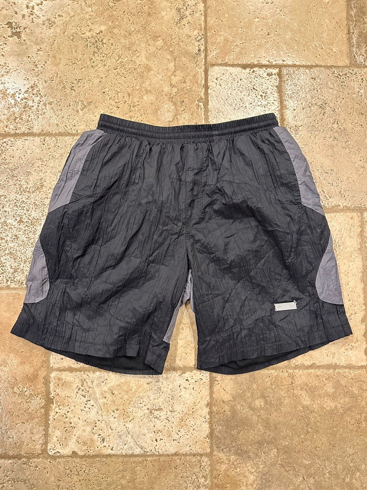 Pre-owned C2h4 Wrinkled Nylon Arch Paneled Track Grey/black Shorts