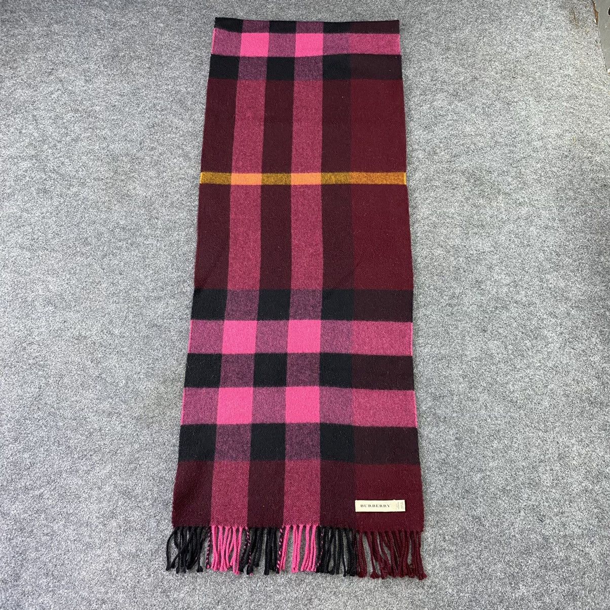 Burberry × Vintage Burberry Cashmere Scarf / Muffler / Neckwear -T1331 Size ONE SIZE - 3 Thumbnail