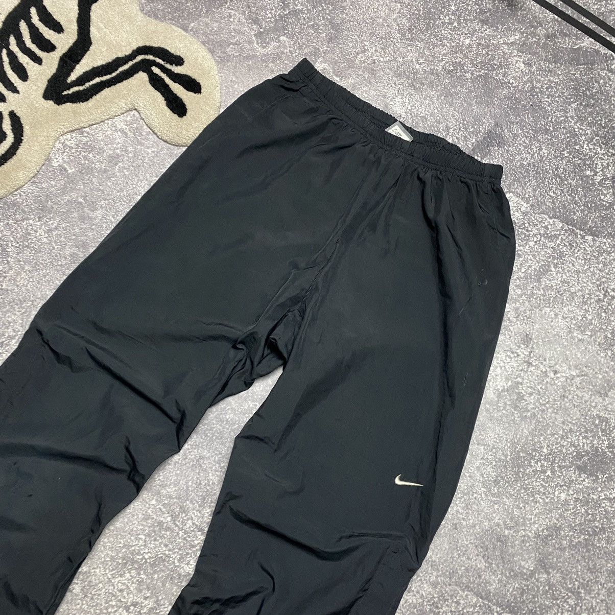 Other Vintage Nike Tracked Nylon y2k small swoosh pants Size US 30 / EU 46 - 2 Thumbnail