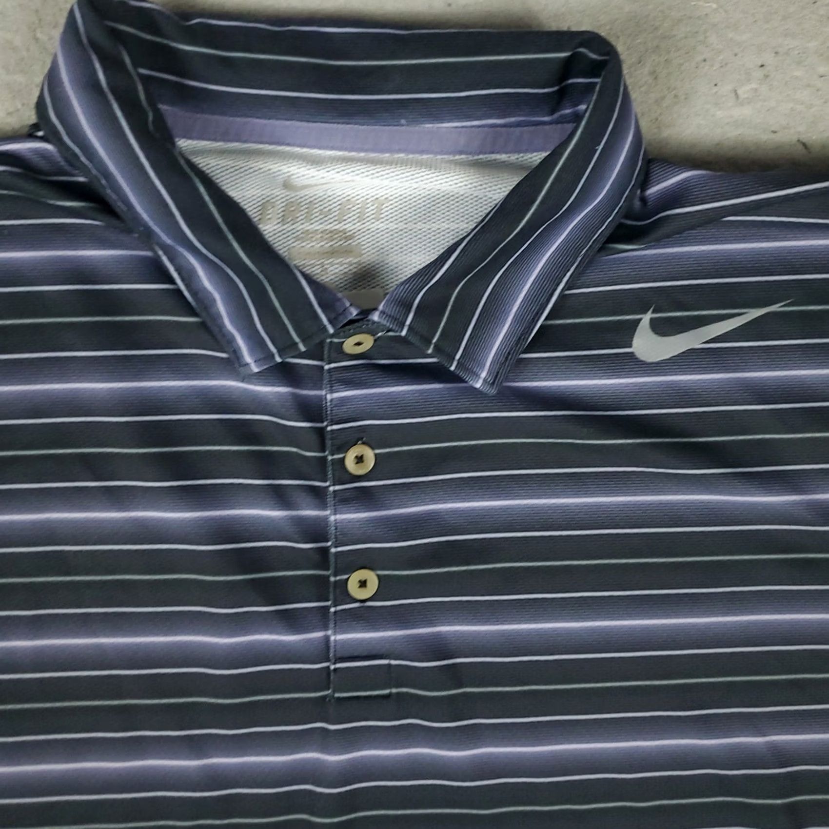 Nike Nike Golf Polo Shirt Mens Size Medium Gray Striped Dri Fit Swoosh Short Sleeve Size US M / EU 48-50 / 2 - 2 Thumbnail