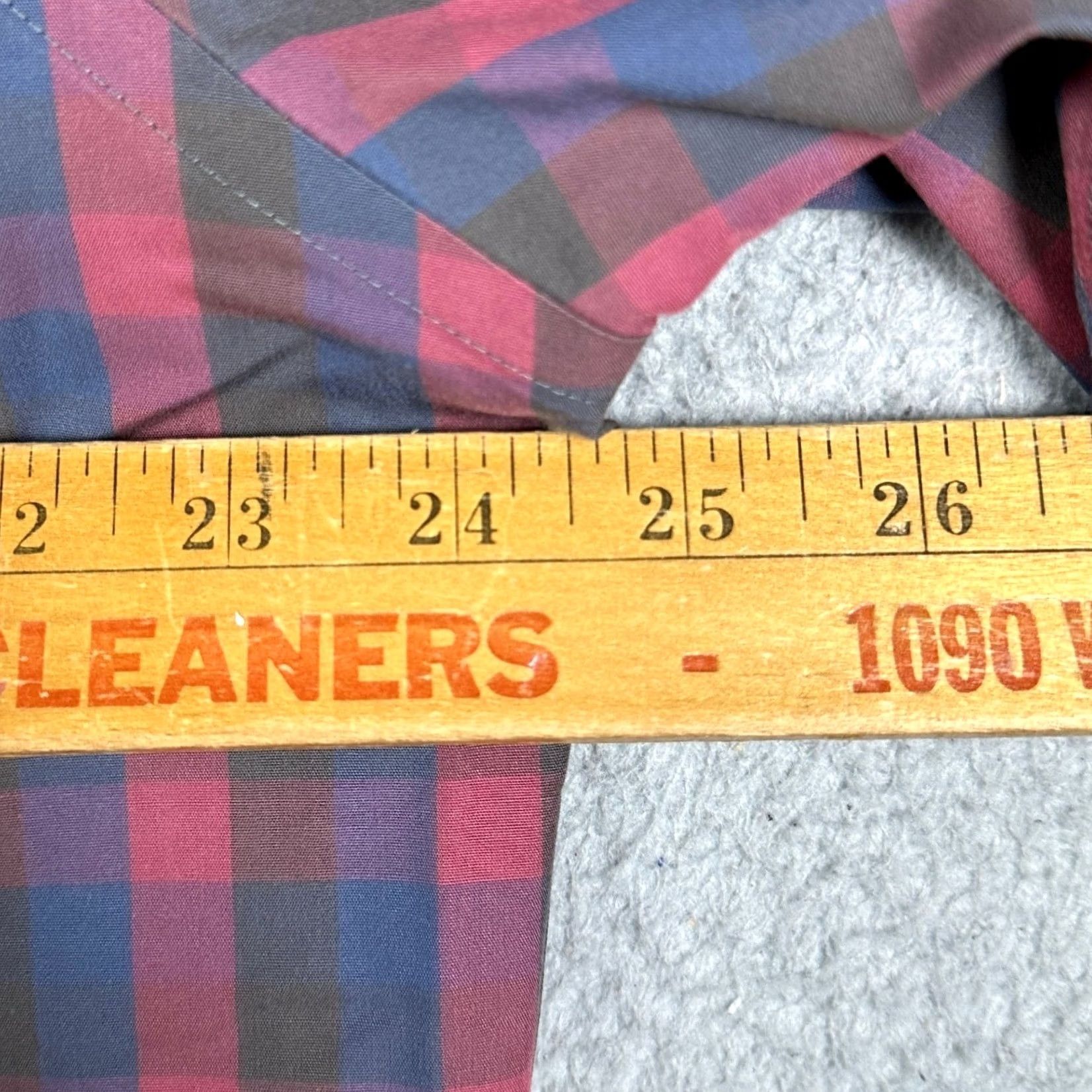 UNTUCKit UNTUCKit Shirt Mens XL Red Blue Buffalo Check Button Up Long Sleeve Pocket Casual Size US XL / EU 56 / 4 - 5 Thumbnail
