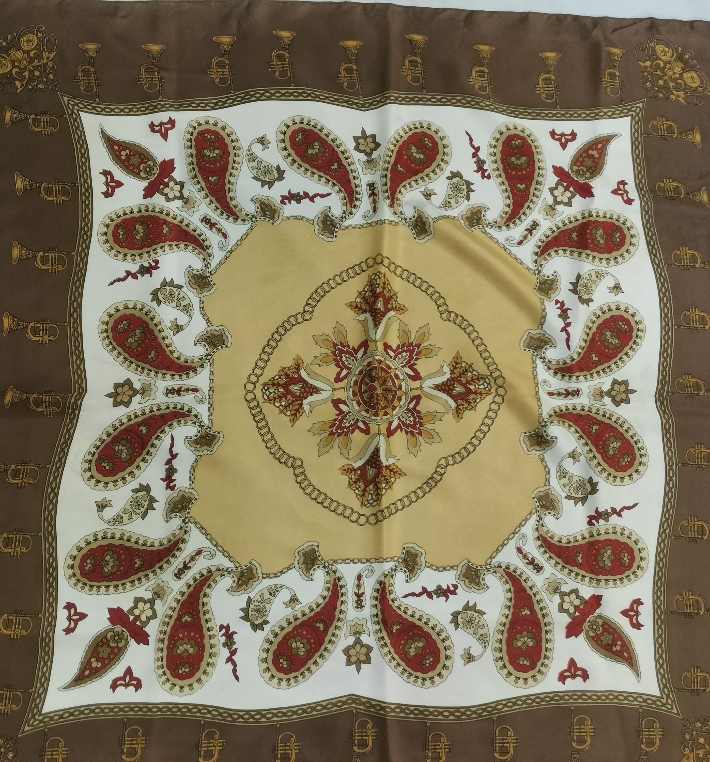 Vintage Rare vintage luxury scarves nice design Size ONE SIZE - 2 Thumbnail